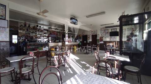 Café / restaurante em beringel - ( venda conjunta com apartamento t3 e moradia por recuperar)