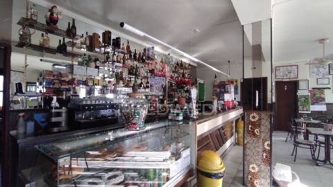 Café / restaurante em beringel - ( venda conjunta com apartamento t3 e moradia por recuperar)