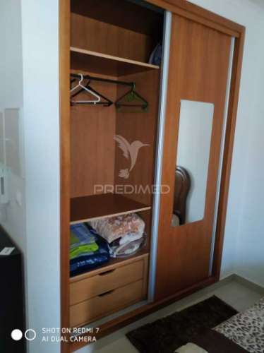 Habitação com restaurante em nisa