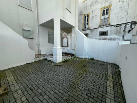 Apartamento t2 renovado centro histórico elvas