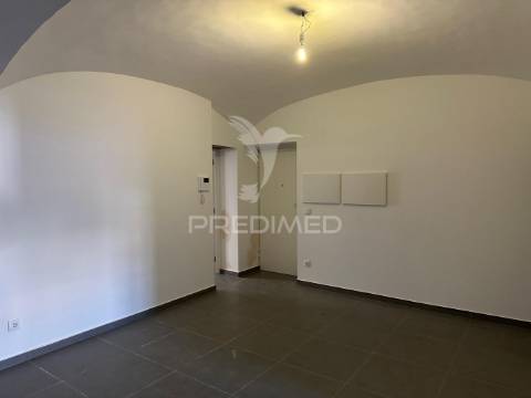 Apartamento t3 com lugar de garagem centro histórico elvas