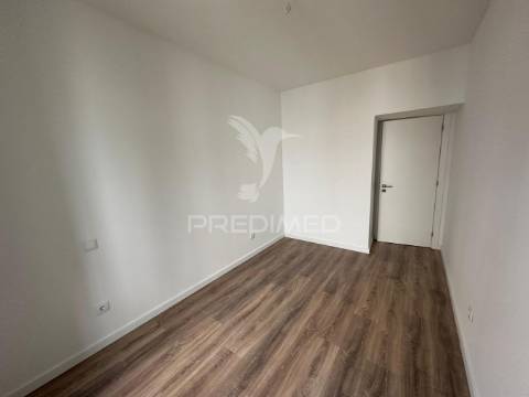 Apartamento t3 com lugar de garagem centro histórico elvas