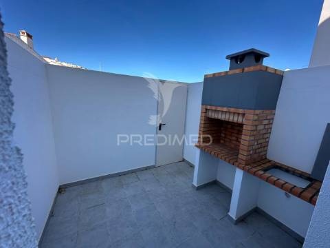 Apartamento t3 com lugar de garagem centro histórico elvas