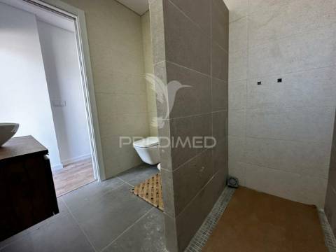 Moradia de luxo v3 com piscina elvas