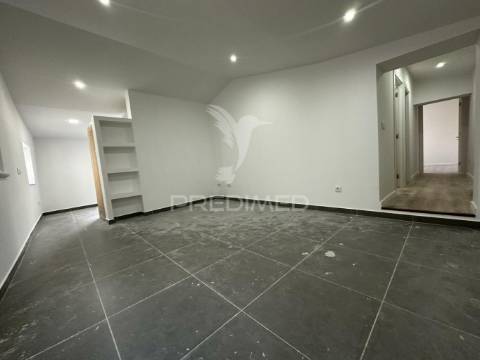 Apartamento t2+1 com terraço centro histórico elvas