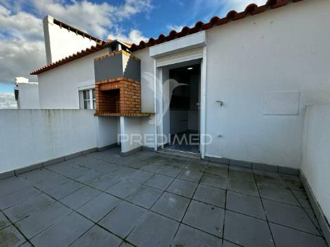 Apartamento t2+1 com terraço centro histórico elvas