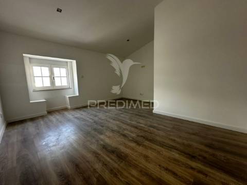 Apartamento t2+1 com terraço centro histórico elvas