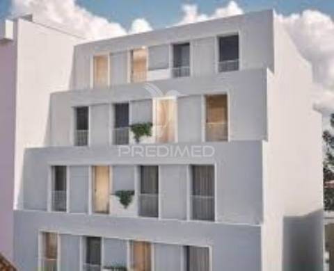 Apartamento t3 duplex na cobertura com varanda  em leça da palmeira