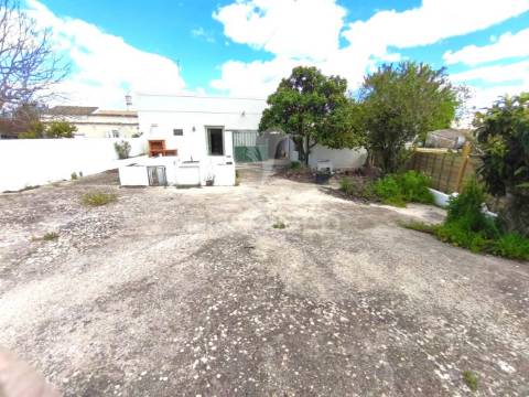 Moradia t4 em varjota, remodelada