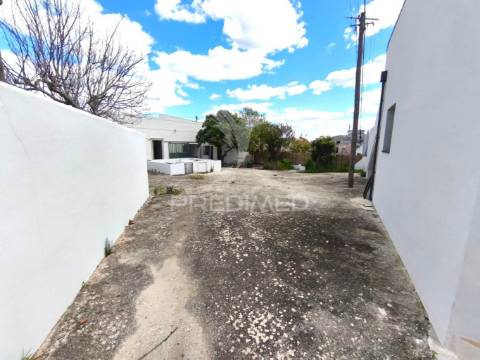 Moradia t4 em varjota, remodelada