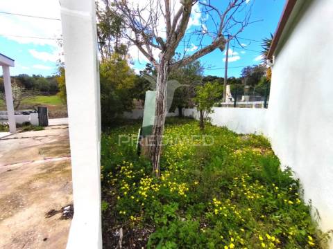 Moradia t4 em varjota, remodelada