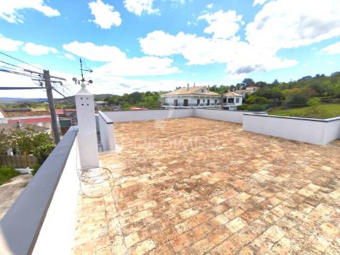 Moradia t4 em varjota, remodelada