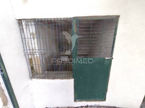 Moradia t4 em varjota, remodelada