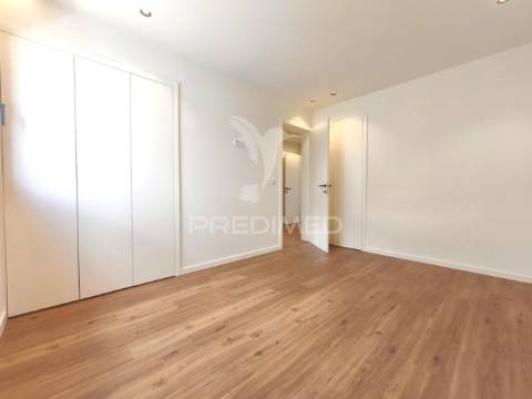 Moradia t4 em varjota, remodelada