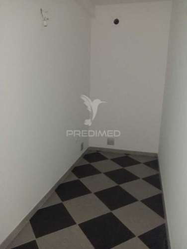 Loja para comércio - porto de mós