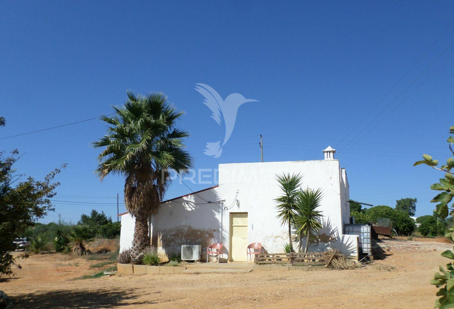 Quarteira - terreno com projeto aprovado/land with with approved project