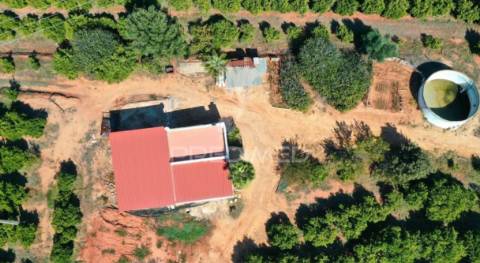 Quarteira - terreno com projeto aprovado/land with with approved project