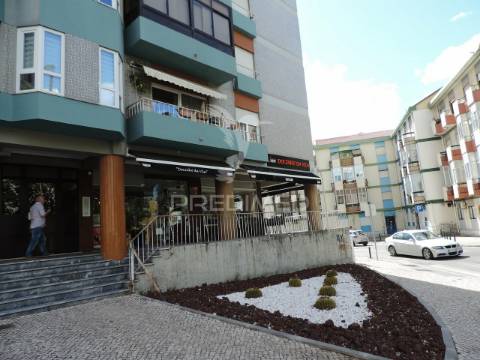 Dois lugares de estacionamento (1+1) - edifício do bocage (barreiro)