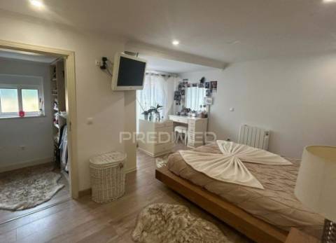 Moradia de luxo com piscina aquecida próximo a sintra