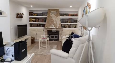 Moradia de luxo com piscina aquecida próximo a sintra