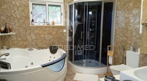 Moradia de luxo com piscina aquecida próximo a sintra