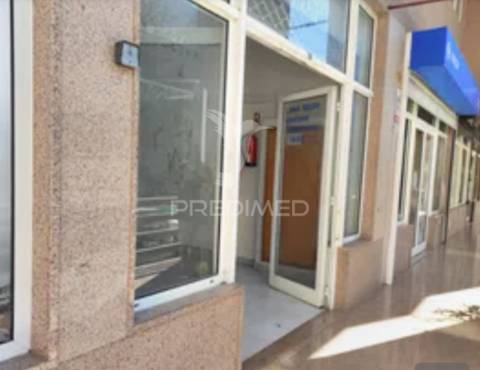 Excelente oportunidade para adquirir um espaço comercial em belas!