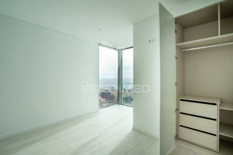 Luxuosa moradia na ilha da madeira