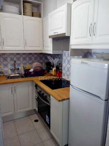 Quarteira - apartamento com 2 quartos / apartment with 2 bedrooms