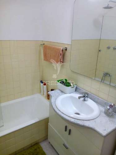 Quarteira - apartamento com 2 quartos / apartment with 2 bedrooms