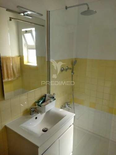 Quarteira - apartamento com 2 quartos / apartment with 2 bedrooms
