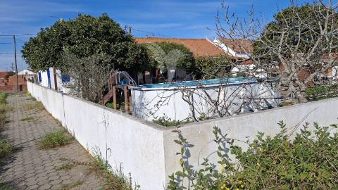 Duas moradias - t3 + t2 - boavista dos pinheiros - odemira