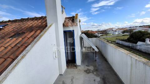 Duas moradias - t3 + t2 - boavista dos pinheiros - odemira