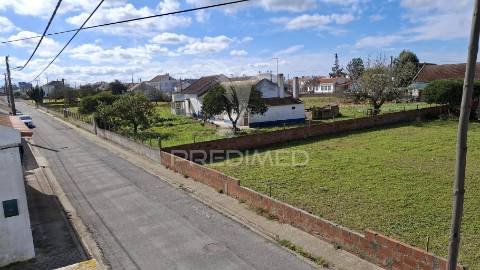 Duas moradias - t3 + t2 - boavista dos pinheiros - odemira