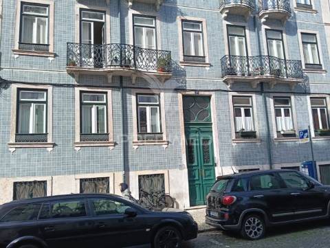 Apartamento t6 nos anjos (lisboa)