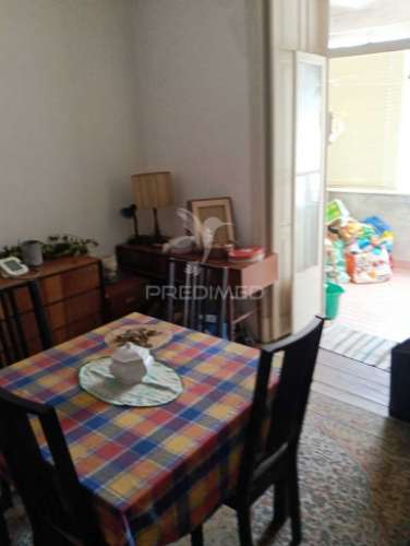 Apartamento t6 nos anjos (lisboa)