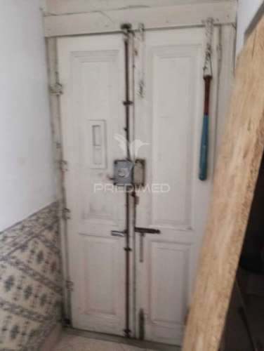 Apartamento t6 nos anjos (lisboa)