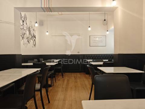 Negócio de restauração pronto a operar – trespasse em zona premium da alameda