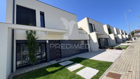 Moradia t3 nova_palmeira, braga