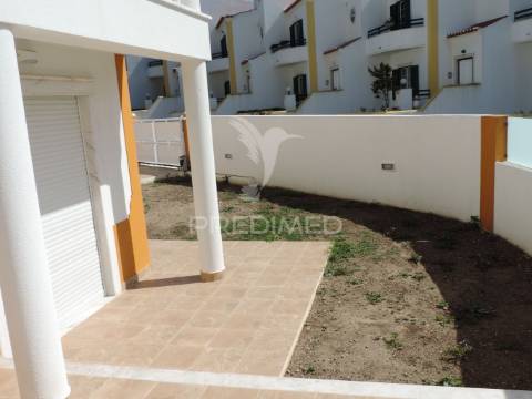 Moradia t3 + 1  localizada na vila da ericeira