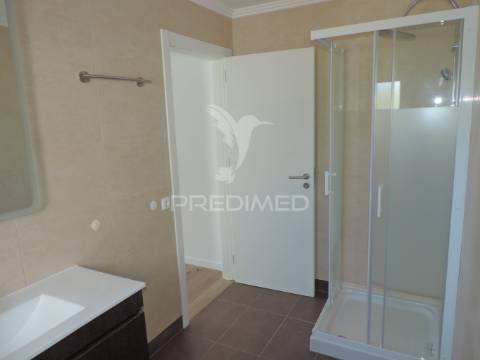 Moradia t3 + 1  localizada na vila da ericeira