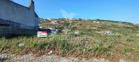 Terreno urbano com 306 m2 - fonte santa, vialonga