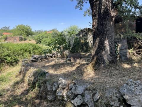 Ruina para reconstrução