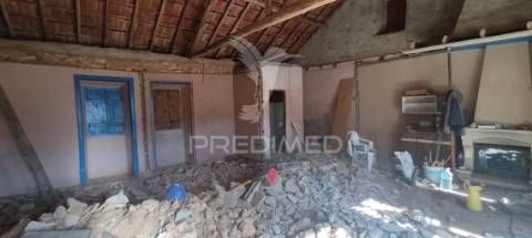 Moradia para restauro