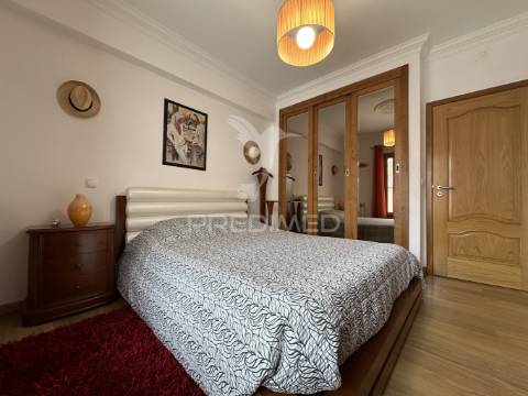 Apartamento t3+t1 - porto de mós - leiria