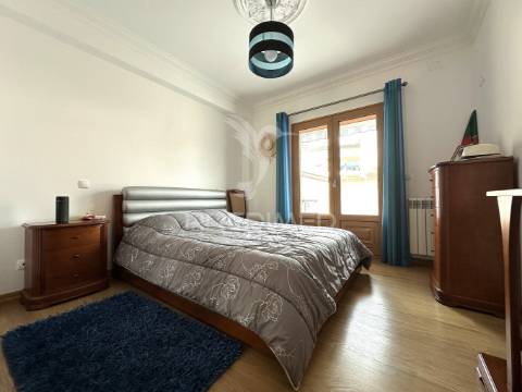 Apartamento t3+t1 - porto de mós - leiria
