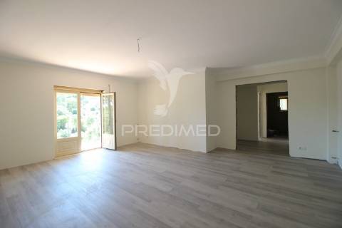 Moradia v5 situada a porta de ourém