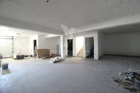 Moradia v5 situada a porta de ourém