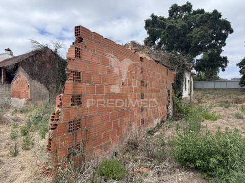 Terreno para venda com ruína e projeto aprovado em casal dos crespos - ourém