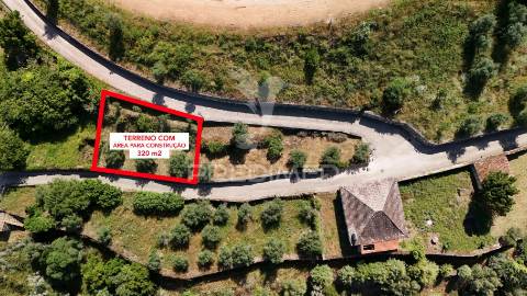 Terreno na zona histórica de ourém