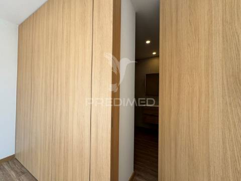 Moradia v4 nova e sofisticada em fátima